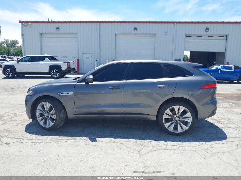 2017 Jaguar F-Pace 35T R-Sport VIN: SADCL2BV8HA081381 Lot: 45443071