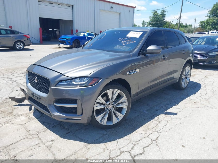 JAGUAR F-PACE 2017 VIN SADCL2BV8HA081381