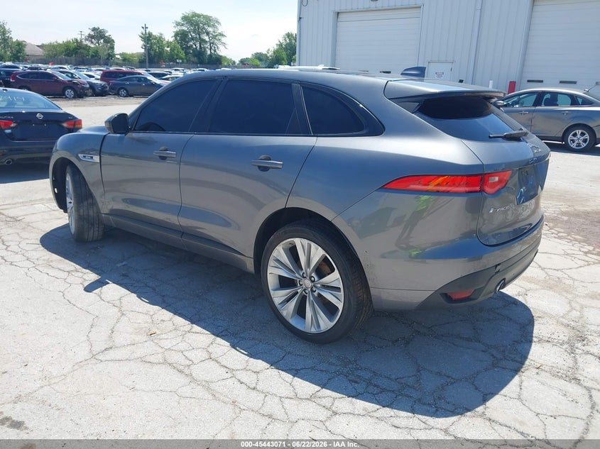 JAGUAR F-PACE 2017 VIN SADCL2BV8HA081381