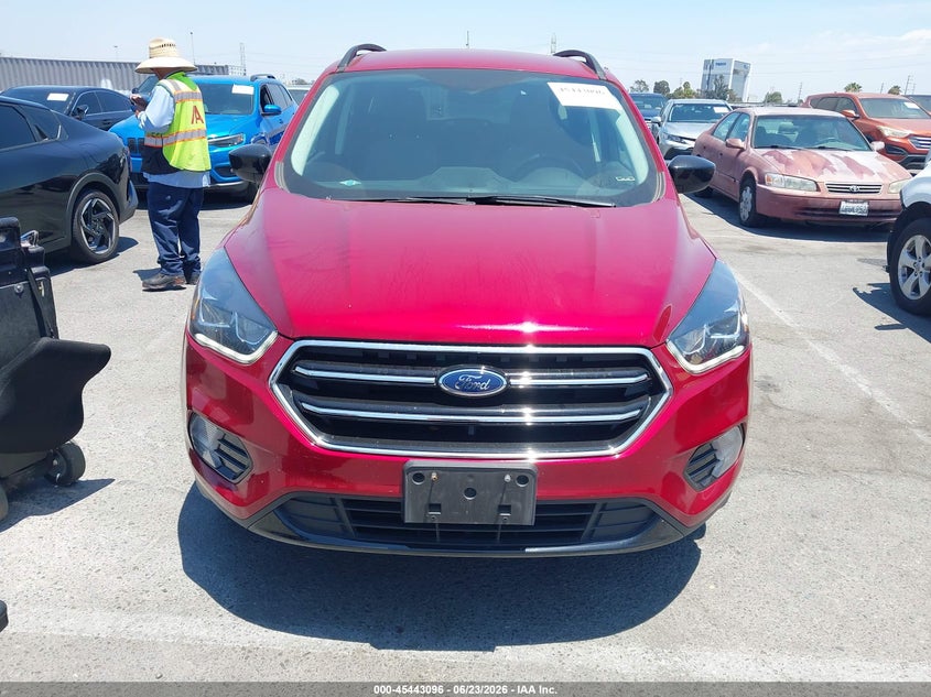 AtlanticExpress - Ford Escape