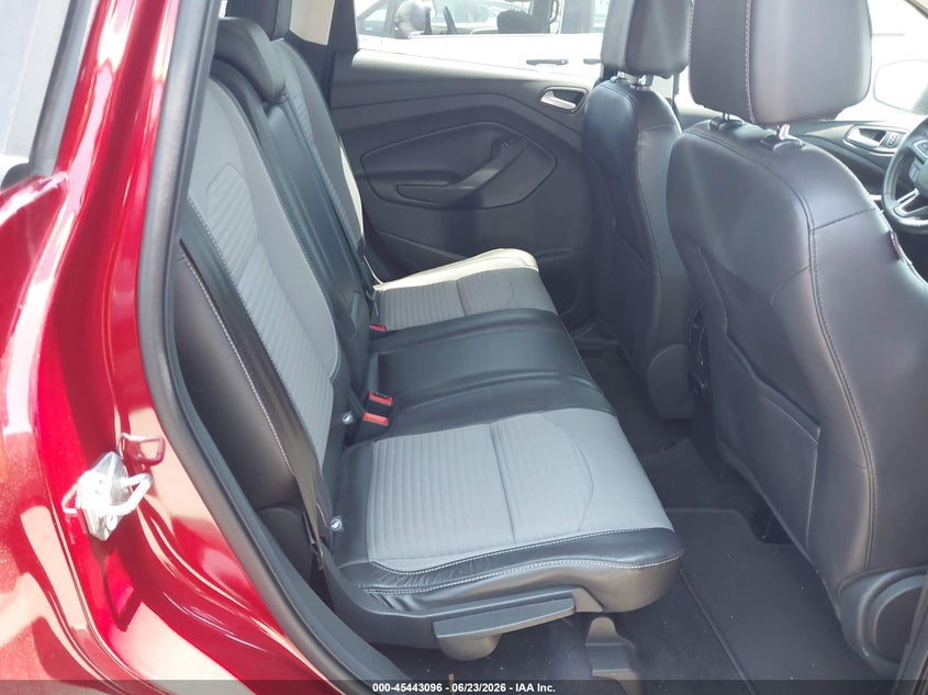 2017 FORD ESCAPE auction photo 8