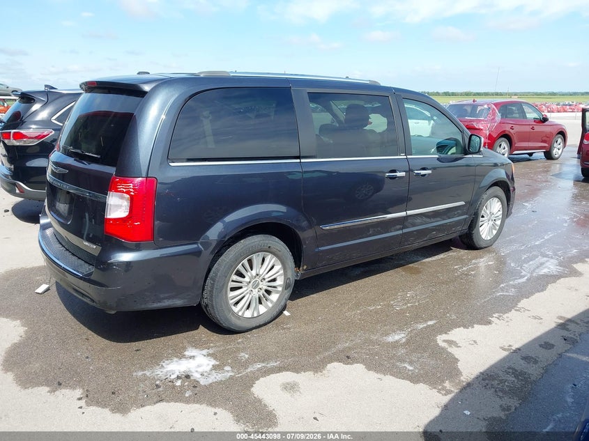Vin: 2c4rc1gg8er138910, lot: 45941207, chrysler town & country limited 20144