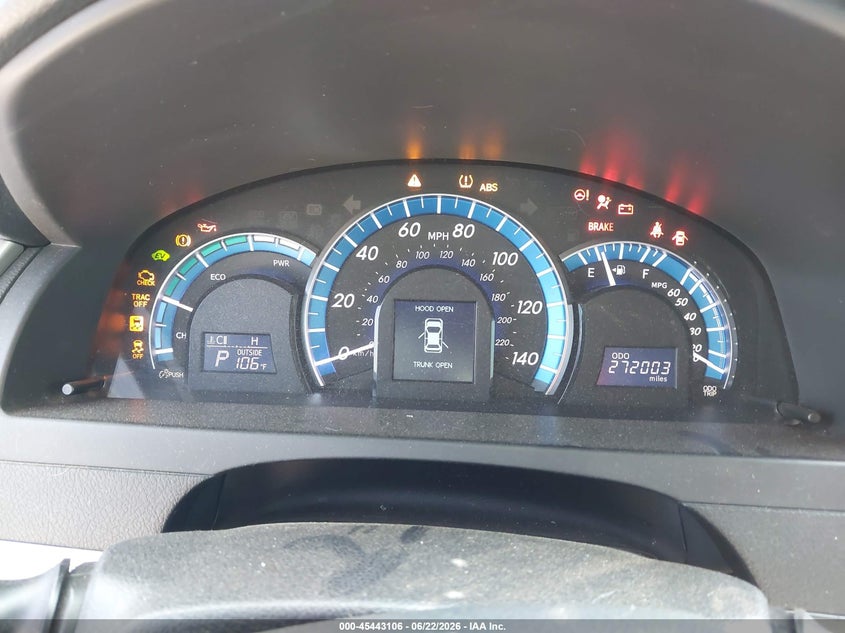 2013 TOYOTA CAMRY HYBRID auction photo 7