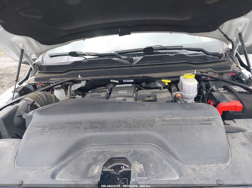 2024 Ram 5500 Chassis Tradesman/Slt/Laramie/Limited VIN: 3C7WRNFL4RG182182 Lot: 45443239