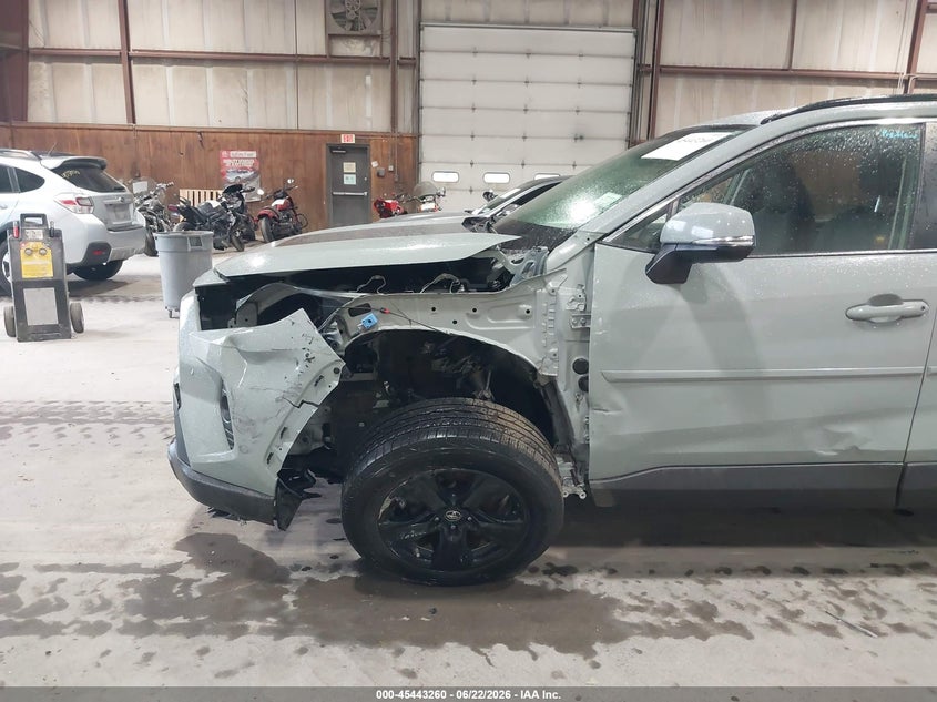 2019 TOYOTA RAV4 auction photo 6