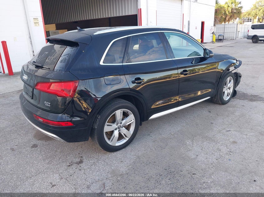 Vin: wa1bnafy8j2008165, lot: 45941375, audi q5 2.0t premium/2.0t tech premium 20184