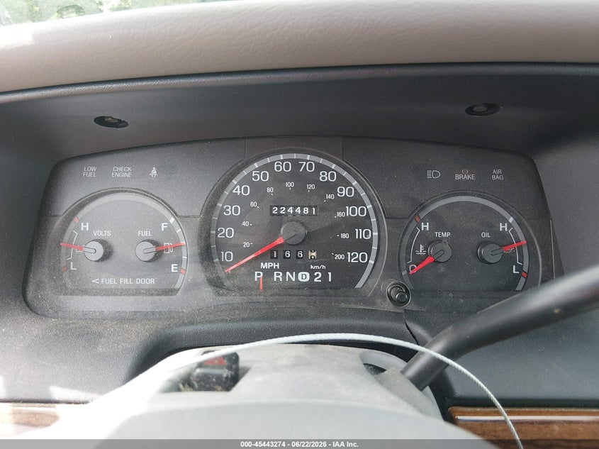 2001 Ford Crown Victoria VIN: 2FAFP73W21X121572 Lot: 45443274