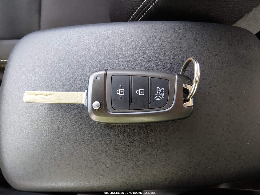 2022 Hyundai Venue Sel VIN: KMHRC8A34NU201174 Lot: 45443306