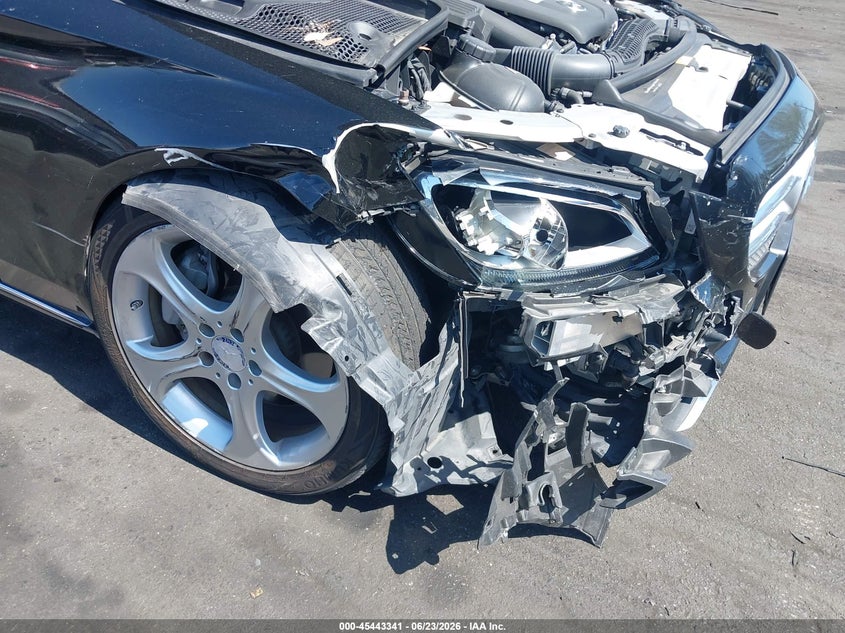 2018 Mercedes-Benz C 300 VIN: 55SWF4JB8JU263080 Lot: 45443341