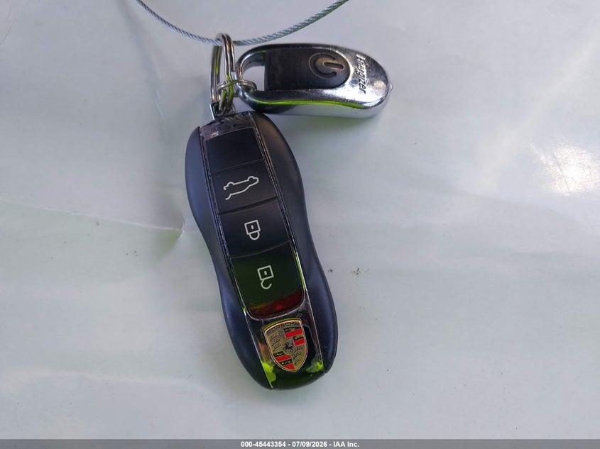 2011 Porsche Cayenne Turbo VIN: WP1AC2A28BLA82776 Lot: 45443354