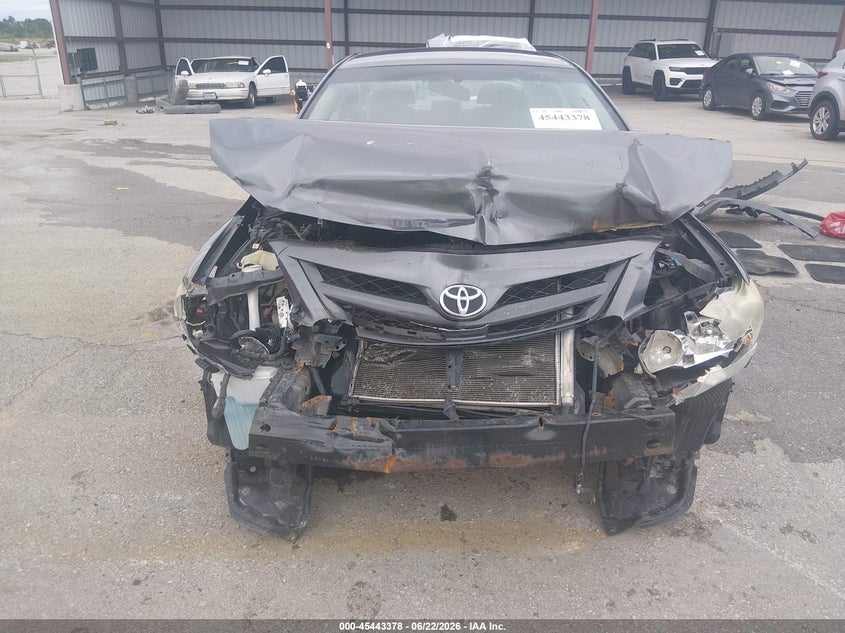 2012 TOYOTA COROLLA auction photo 6