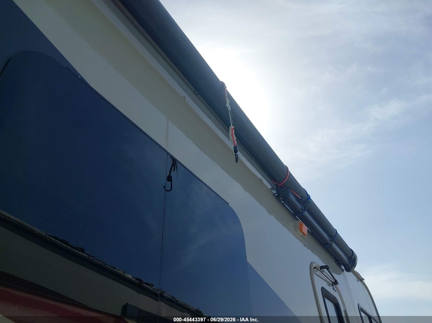 2018 FORD F53 auction photo 6