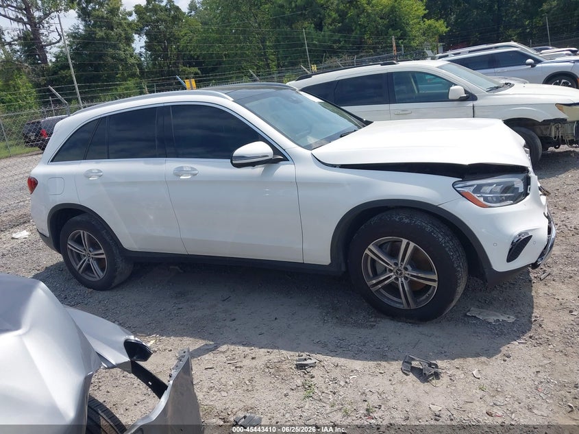 MERCEDES-BENZ GLC 300 - zdjęcie 13