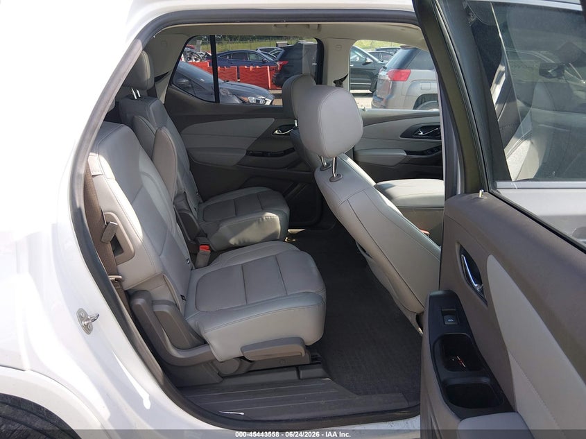 CHEVROLET TRAVERSE 2019 VIN 1GNEVKKW9KJ233044