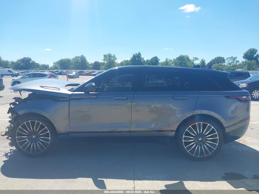 2018 Land Rover Range Rover Velar P380 First Edition/P380 Hse R-Dynamic VIN: SALYM2RV8JA706137 Lot: 45443560