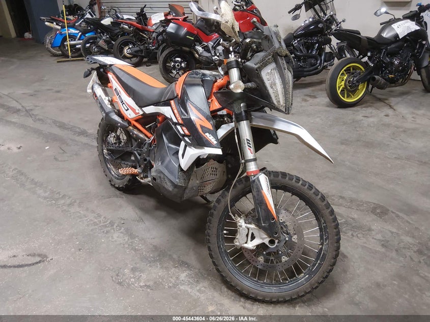 2021 Ktm 890