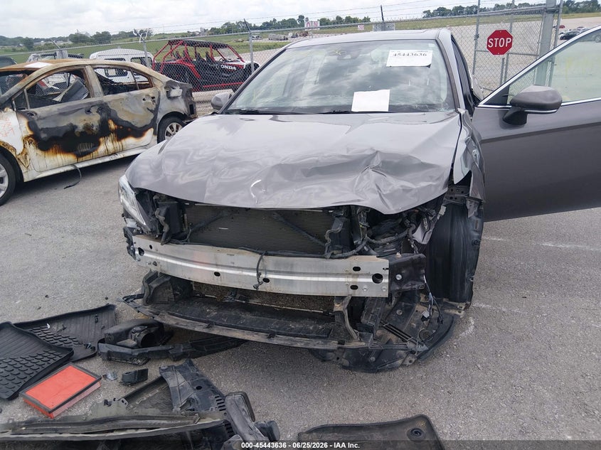 AtlanticExpress - Toyota Camry