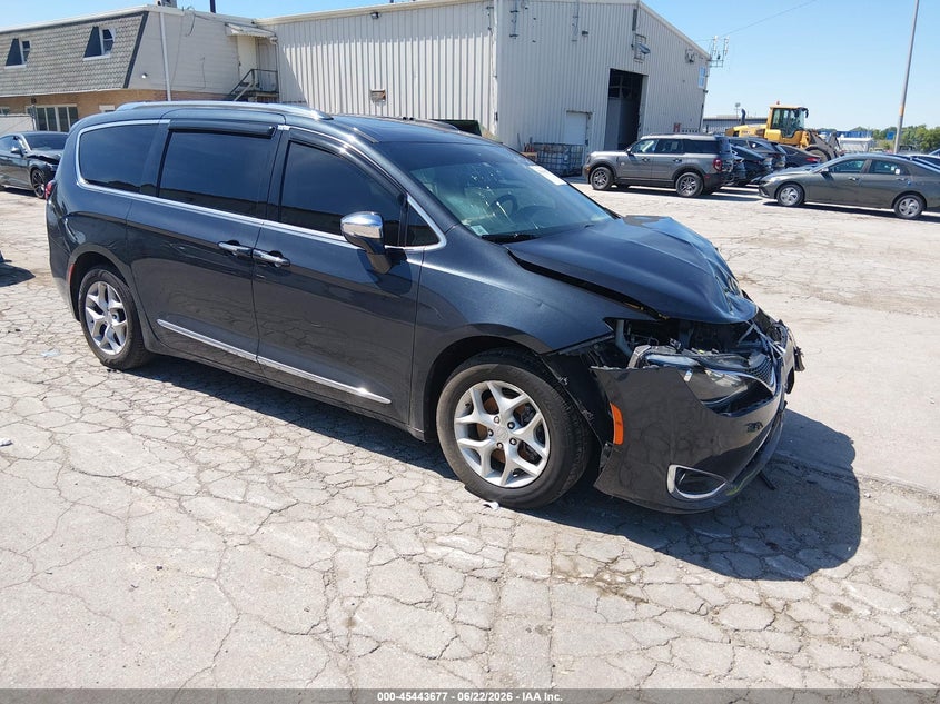 Vin: 2c4rc1gg2lr289416, lot: 45941786, chrysler pacifica limited 2020 img_1