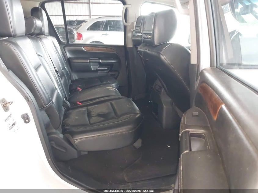 2014 NISSAN ARMADA auction photo 8
