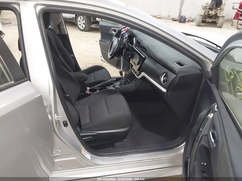 2018 TOYOTA COROLLA IM auction photo 5