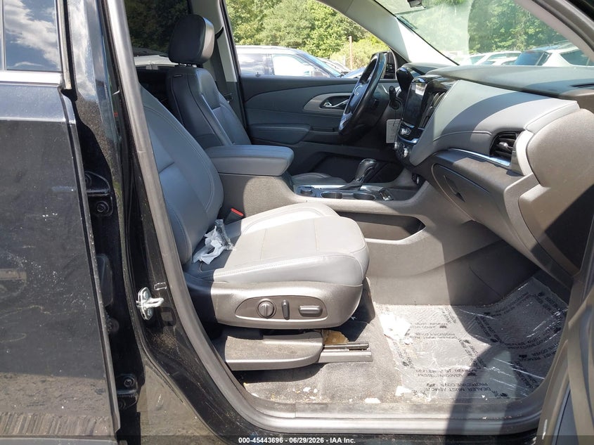 CHEVROLET TRAVERSE 2020 VIN 1GNERHKW8LJ108321