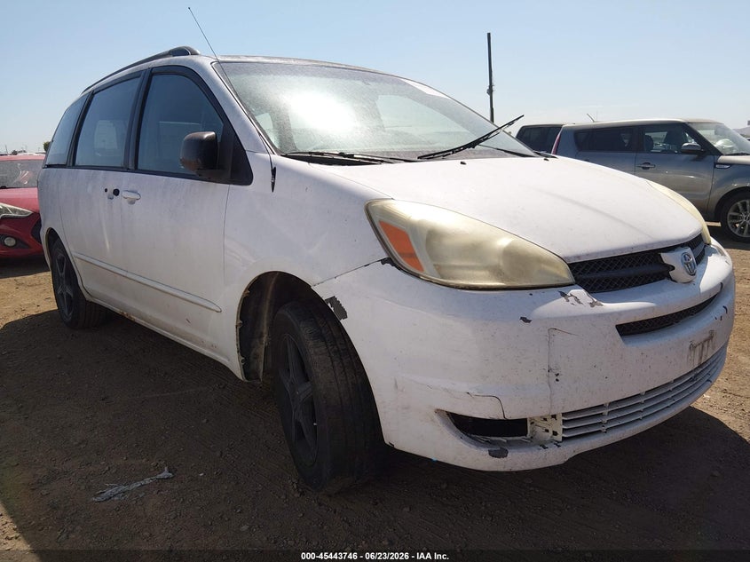 2005 TOYOTA SIENNA CE
