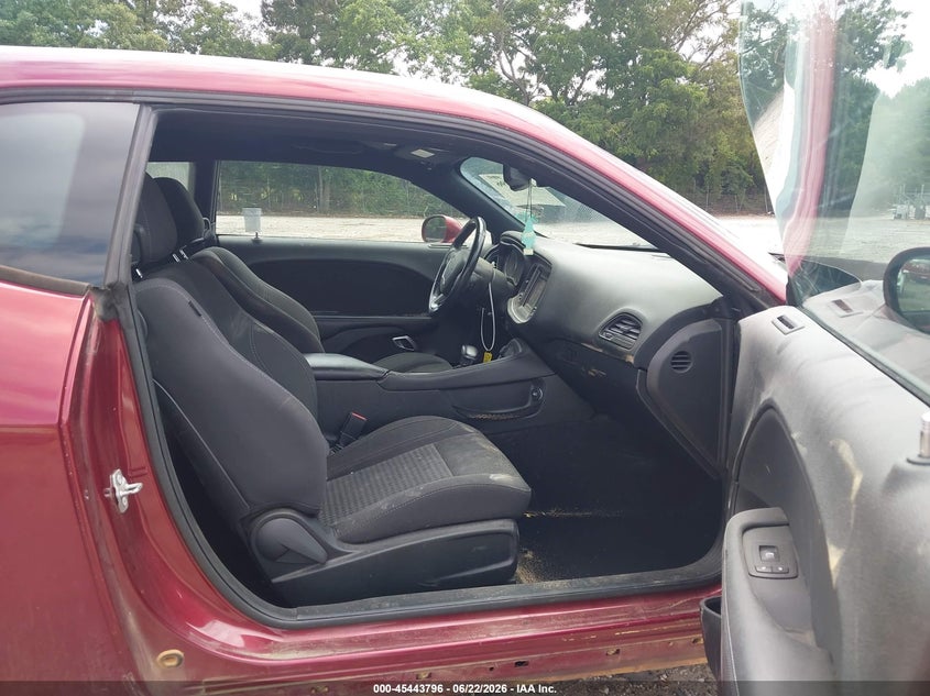 2019 DODGE CHALLENGER auction photo 5