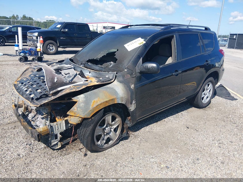 2011 TOYOTA RAV4 auction photo 2