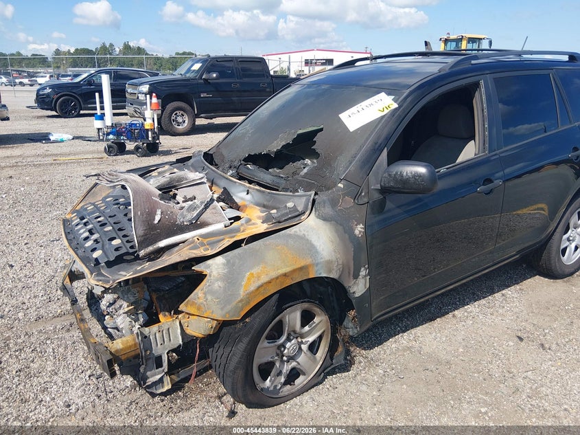 2011 TOYOTA RAV4 auction photo 6