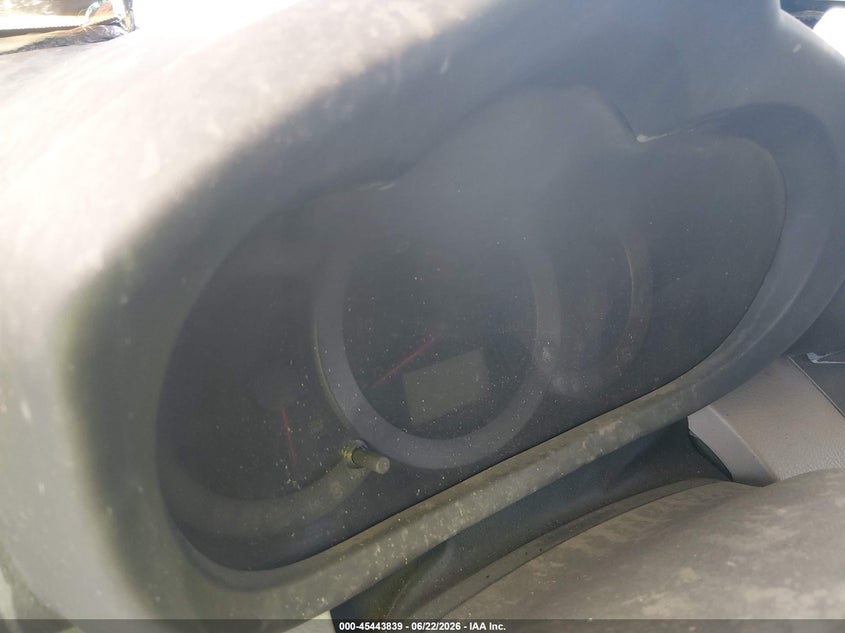2011 TOYOTA RAV4 auction photo 7