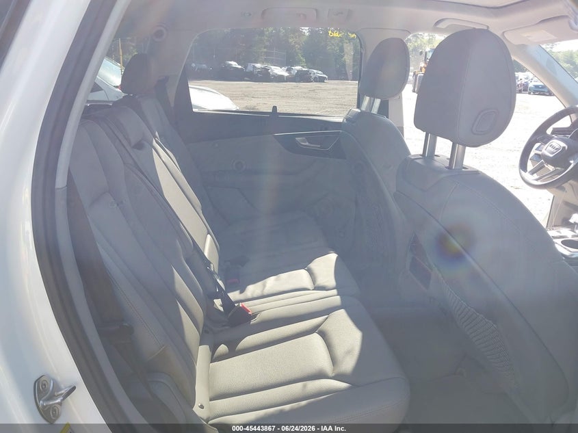 2022 AUDI Q7 auction photo 8