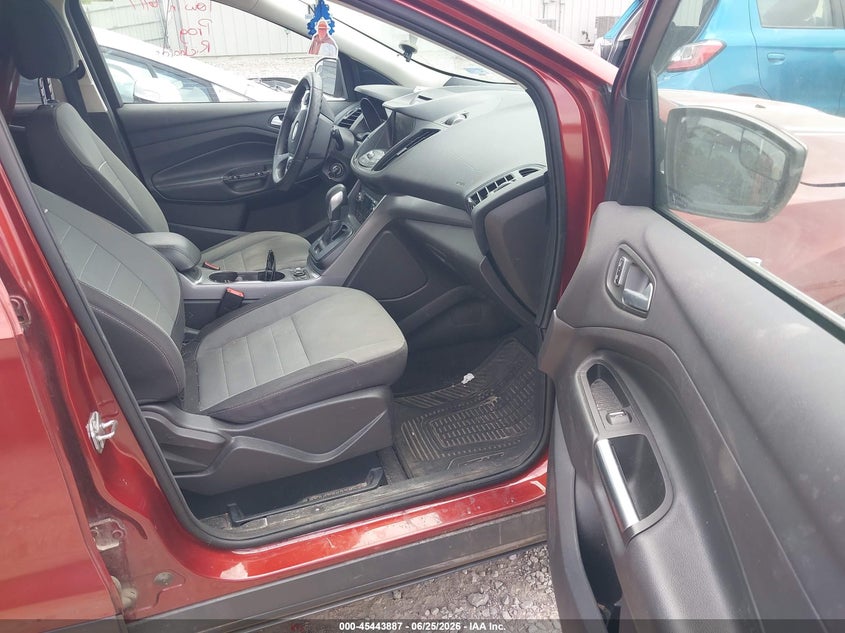 2015 FORD ESCAPE auction photo 5