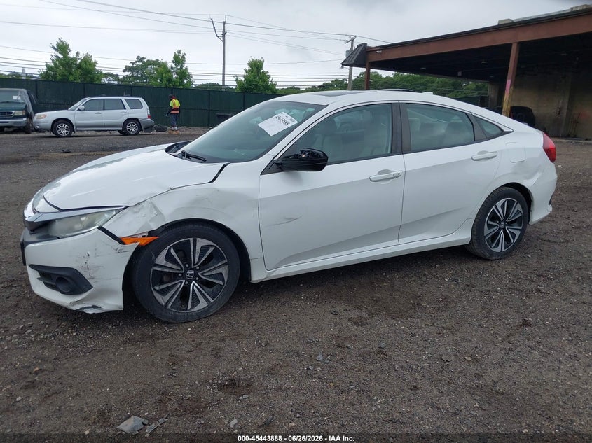 2016 HONDA CIVIC auction photo 6