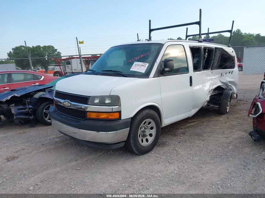 2011 Chevrolet Express 1500 Lt 1GNSGCF43B1102493 photo 1