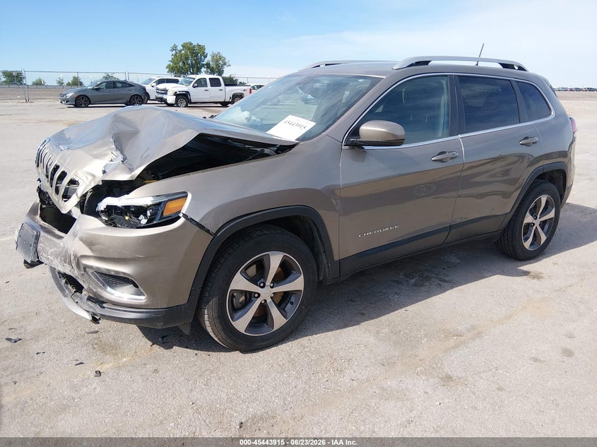 2020 JEEP CHEROKEE auction photo 2