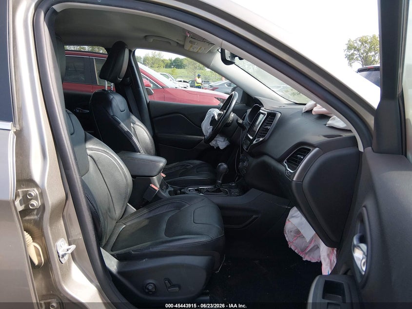 2020 JEEP CHEROKEE auction photo 5