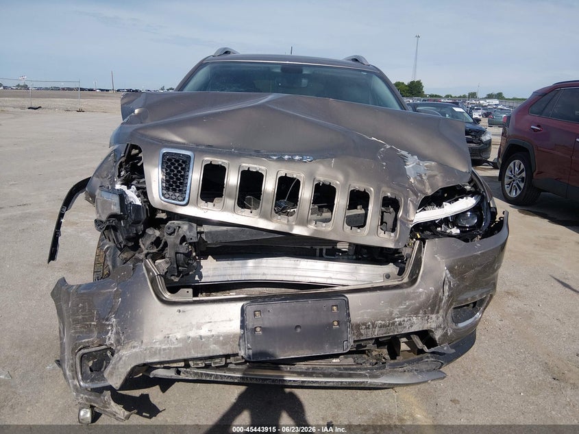 2020 JEEP CHEROKEE auction photo 6