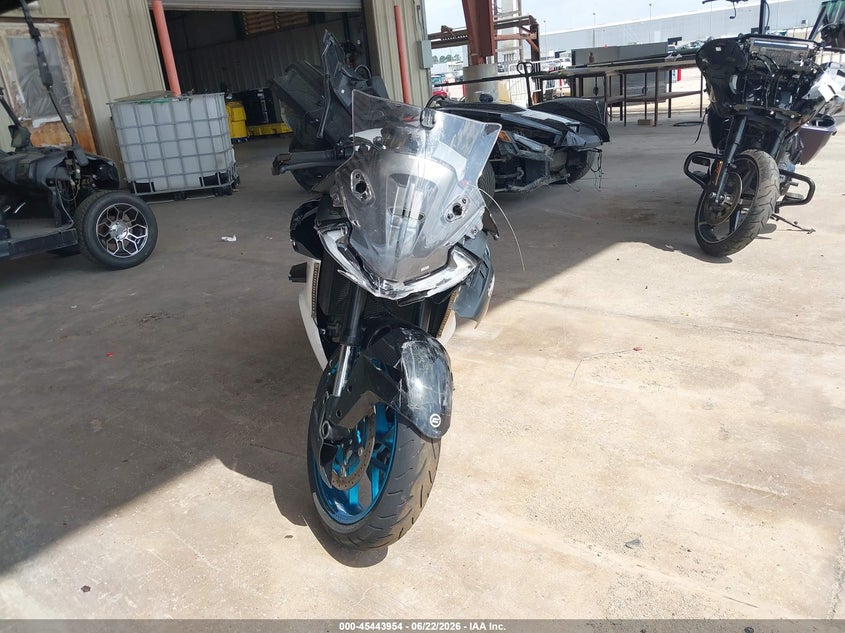 2025 CF MOTO 675SS auction photo 5