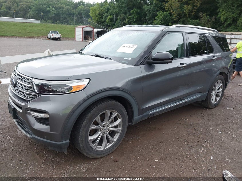 2021 FORD EXPLORER auction photo 2