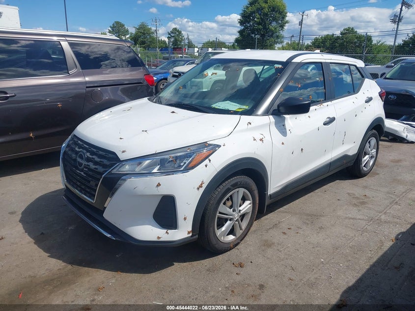 2022 NISSAN KICKS auction photo 2