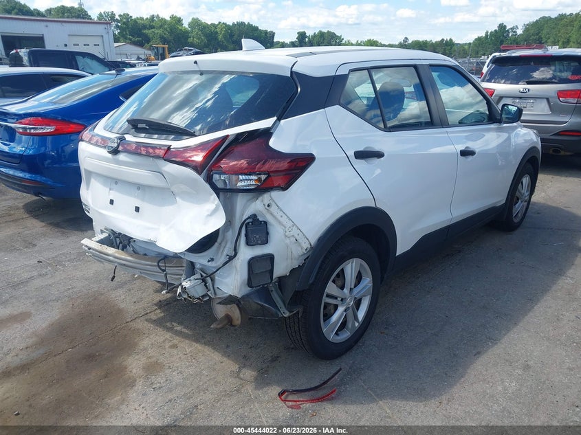 2022 NISSAN KICKS auction photo 4