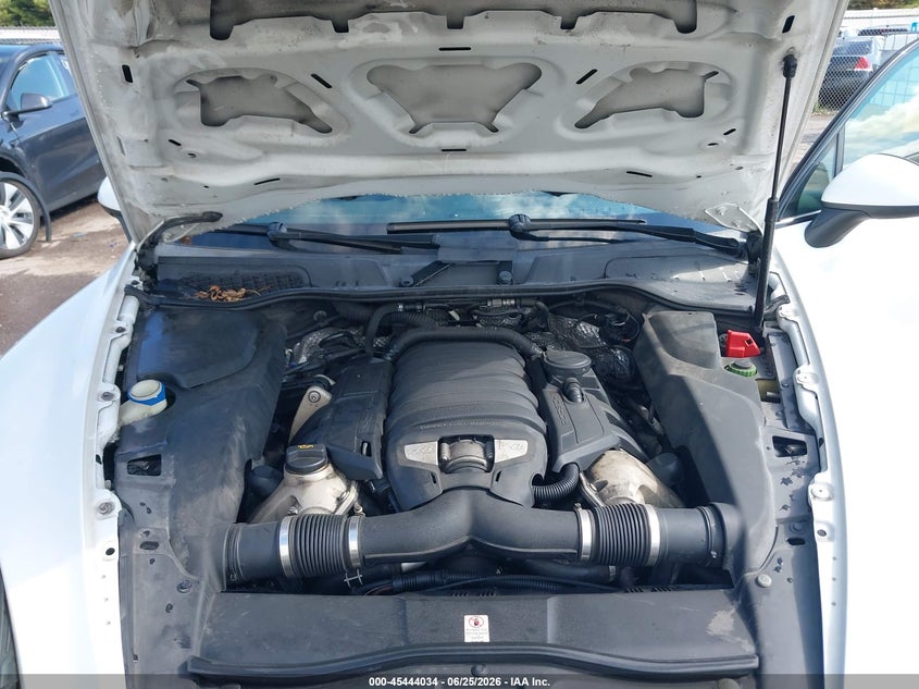 2013 Porsche Cayenne Gts VIN: WP1AD2A29DLA79661 Lot: 45444034