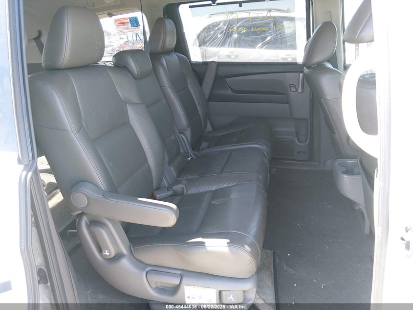 2012 HONDA ODYSSEY auction photo 8
