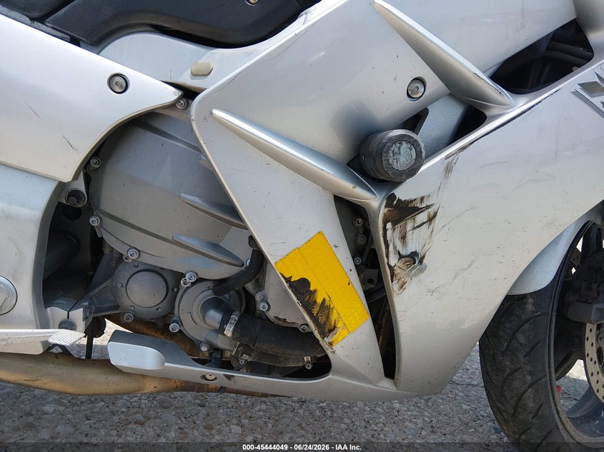 2003 YAMAHA FJR1300 auction photo 8