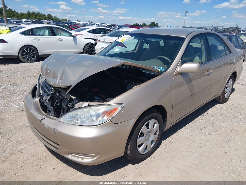2004 TOYOTA CAMRY auction photo 2