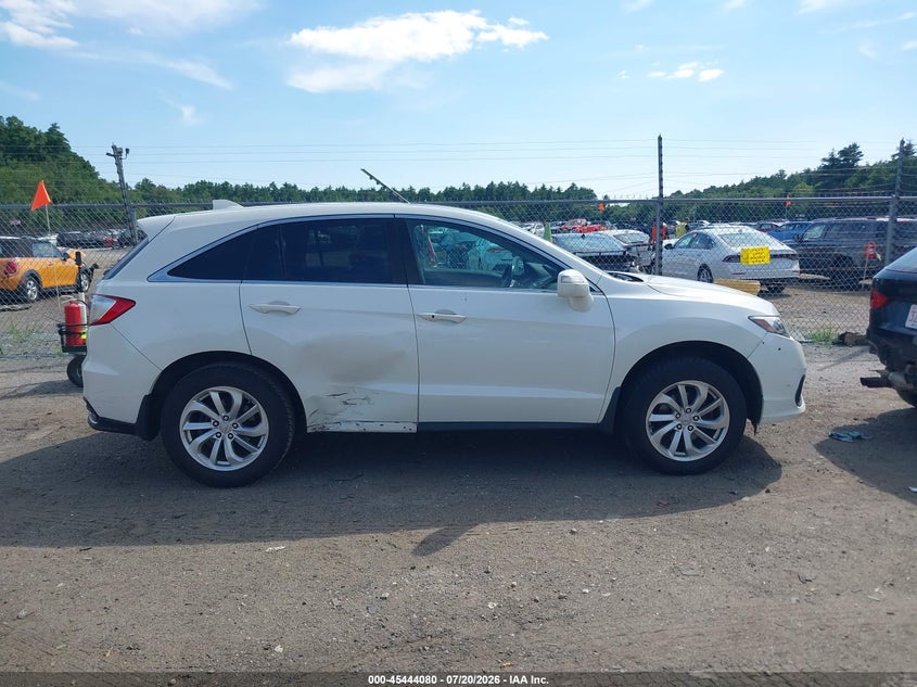 2018 Acura Rdx Technology Acurawatch Plus Packages/Technology Package VIN: 5J8TB4H52JL009721 Lot: 45444080