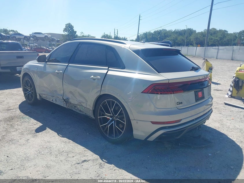 2022 AUDI Q8 auction photo 3