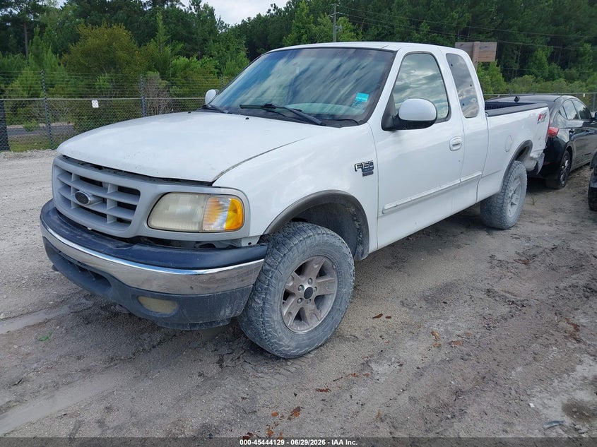 2002 FORD F-150 auction photo 2