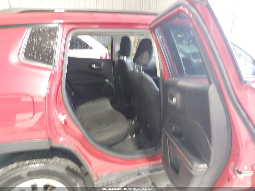 2017 JEEP NEW COMPASS auction photo 8