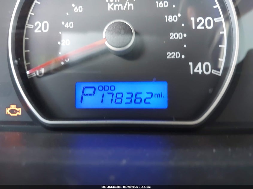 2010 HYUNDAI ELANTRA auction photo 7